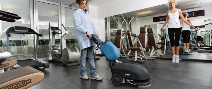 کاهش هزینه های نظافت سالن های ورزشی با استفاده با تجهیزات نوین کاهش هزینه های نظافت سالن های ورزشی با استفاده با تجهیزات نوین